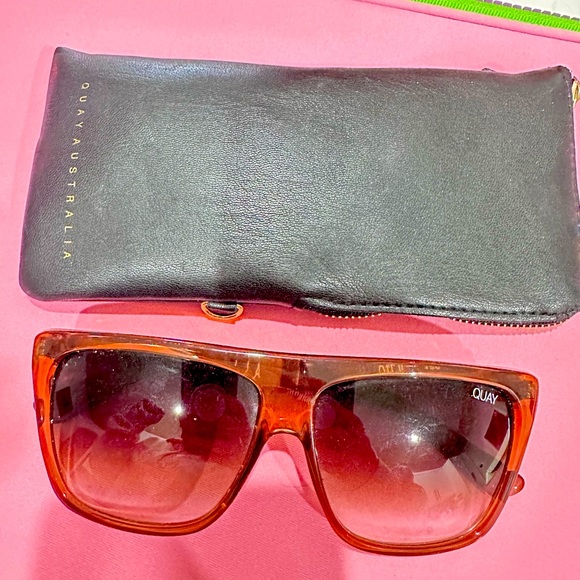 Quay sunglasses - Picture 1 of 1